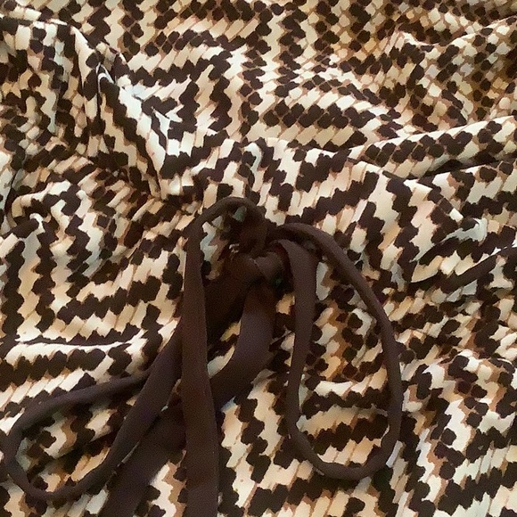 Women’s London Times size 8 brown cream, herringbone, Long sleeves, knee length. - Picture 6 of 6